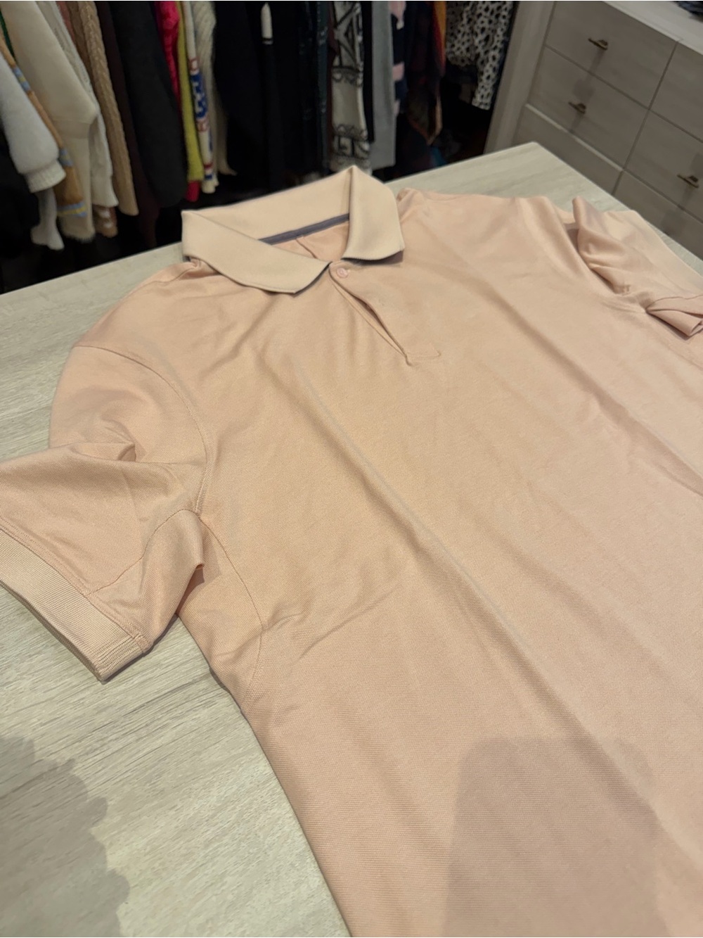 Authentic men’s soft pale pink/peach lululemon golf Shirt - sz L